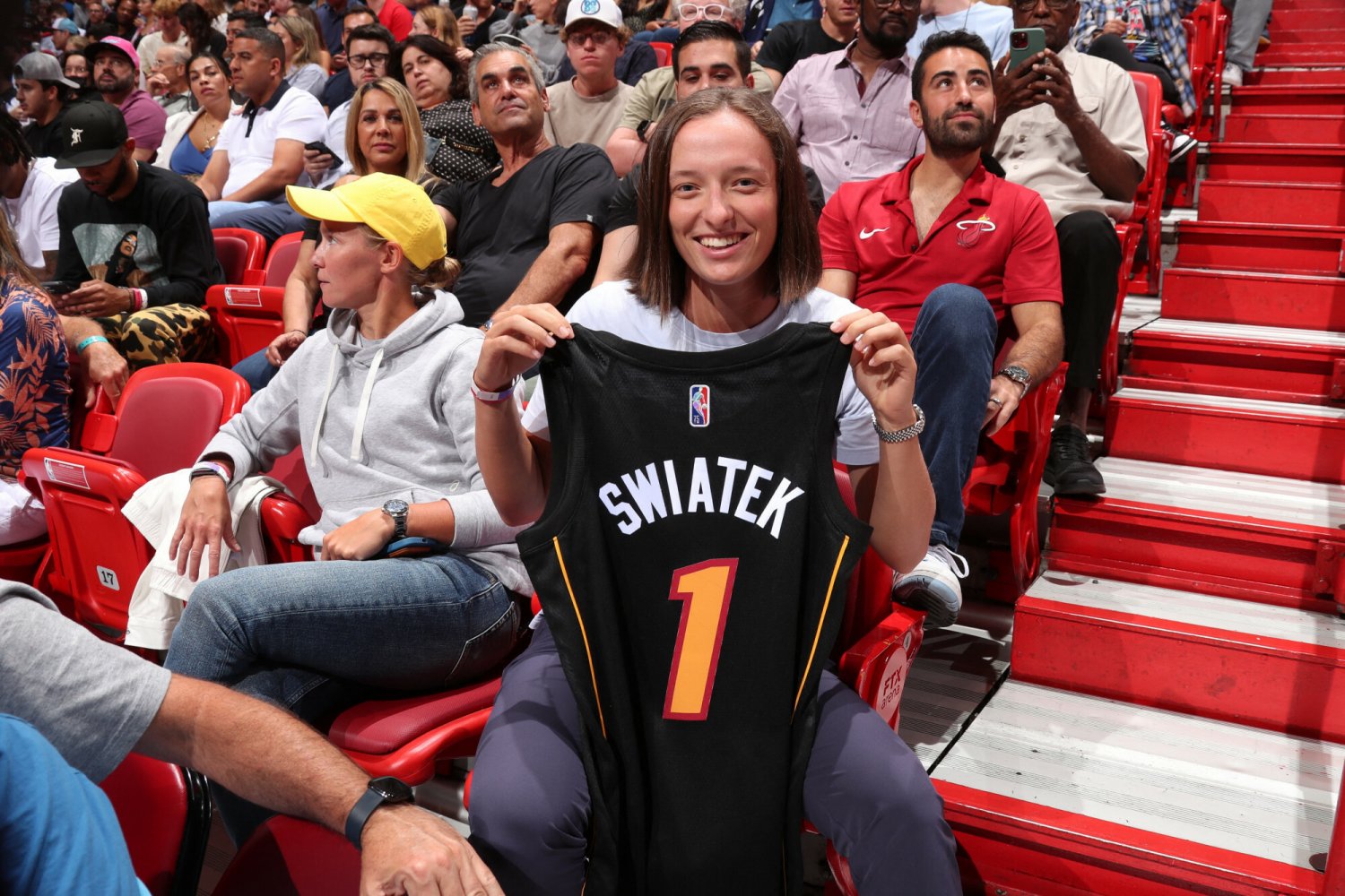 Iga Świątek właśnie staje się globalną sportową gwiazdą. W Polsce zaczyna się "świątkomania", mamy nową bohaterkę