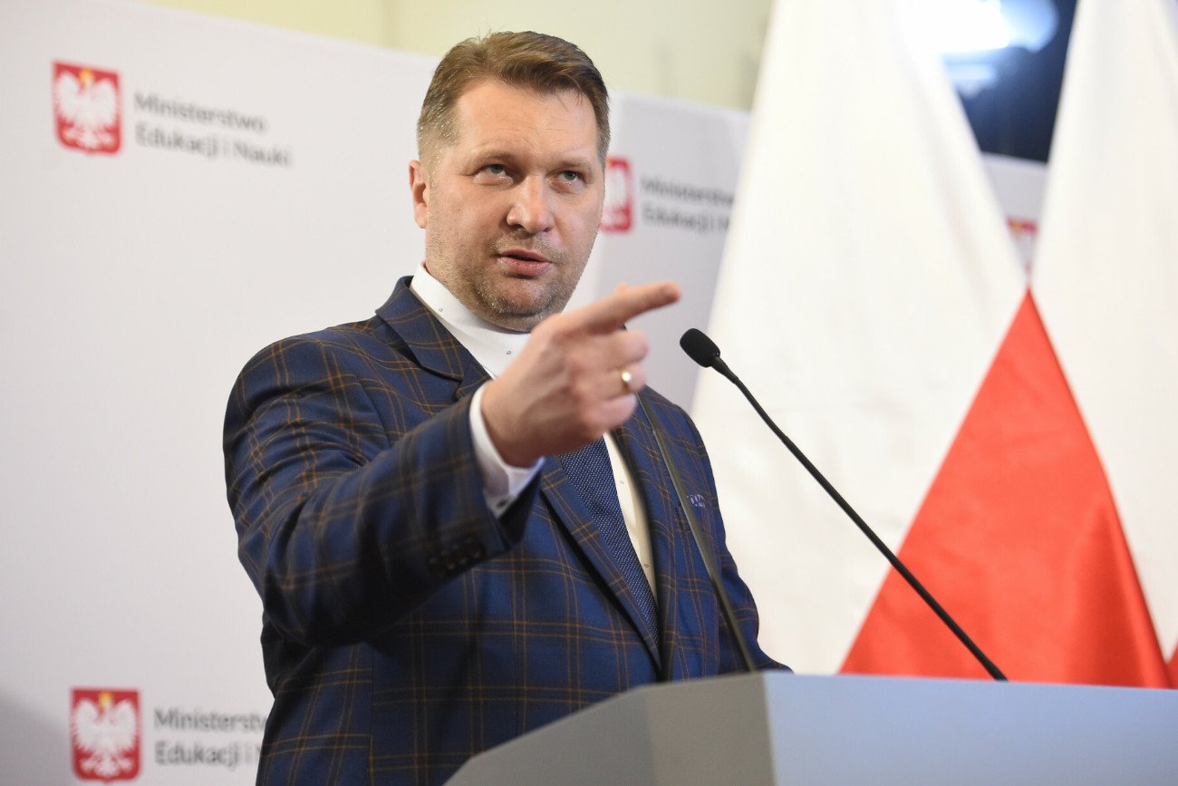 Przemysław Czarnek grozi dziennikarzom pozwami do sądu