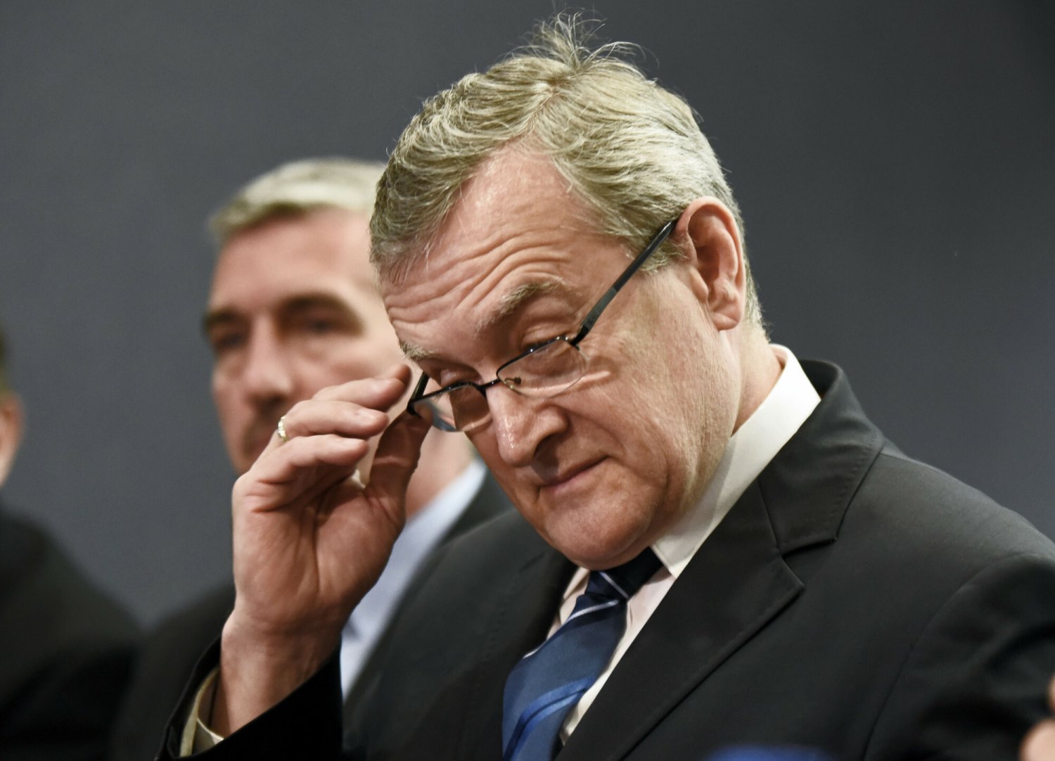 Za pomysł zmiany hymnu i symboli narodowych odpowiada wicepremier i minister kultury i dziedzictwa Narodowego Piotr Gliński.