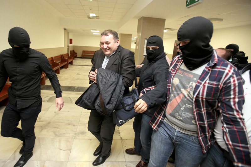 W poniedziałek sąd podejmie decyzję, czy poseł PO Stanisław Gawłowski opuści areszt.