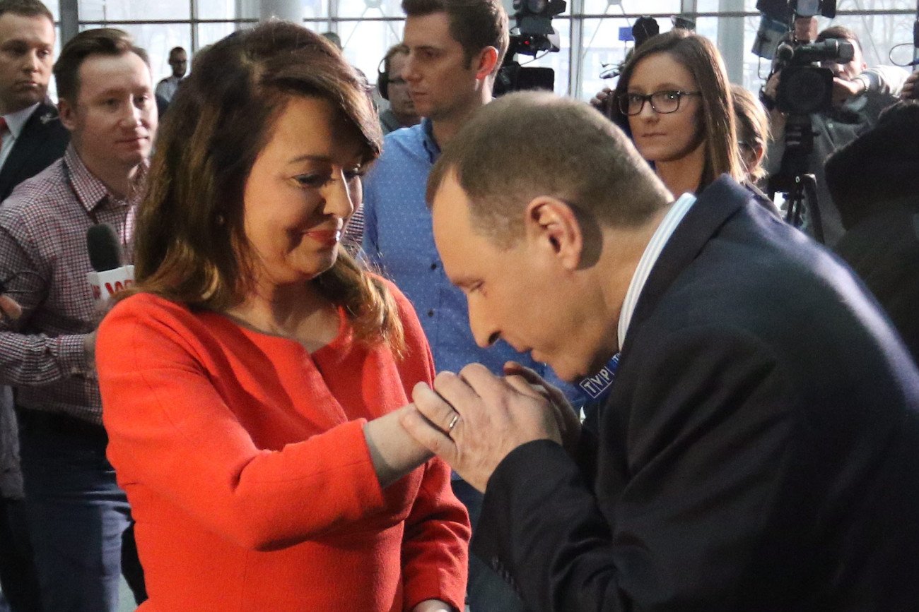 Danuta Holecka, Jacek Kurski