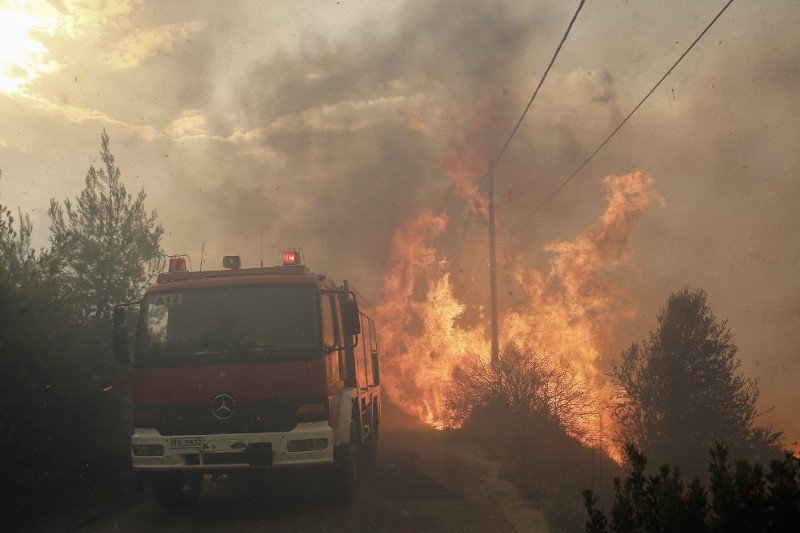 W grackich pożarach zginęło już kilkadziesiąt osób