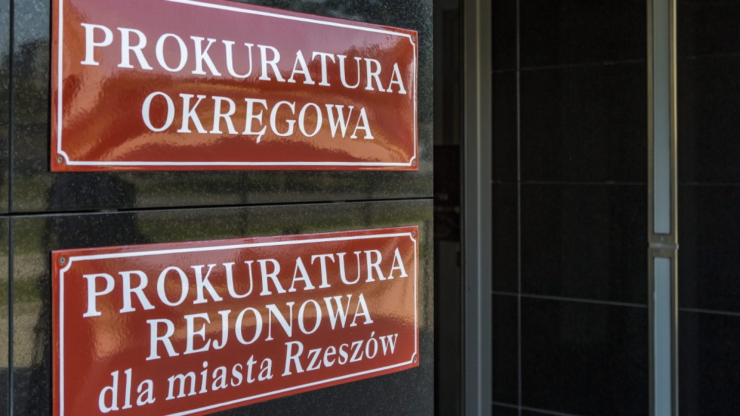 Historia półrocznego Maksymiliana i 2,5-letniej Leny z Rzeszowa wstrząsnęła Polską