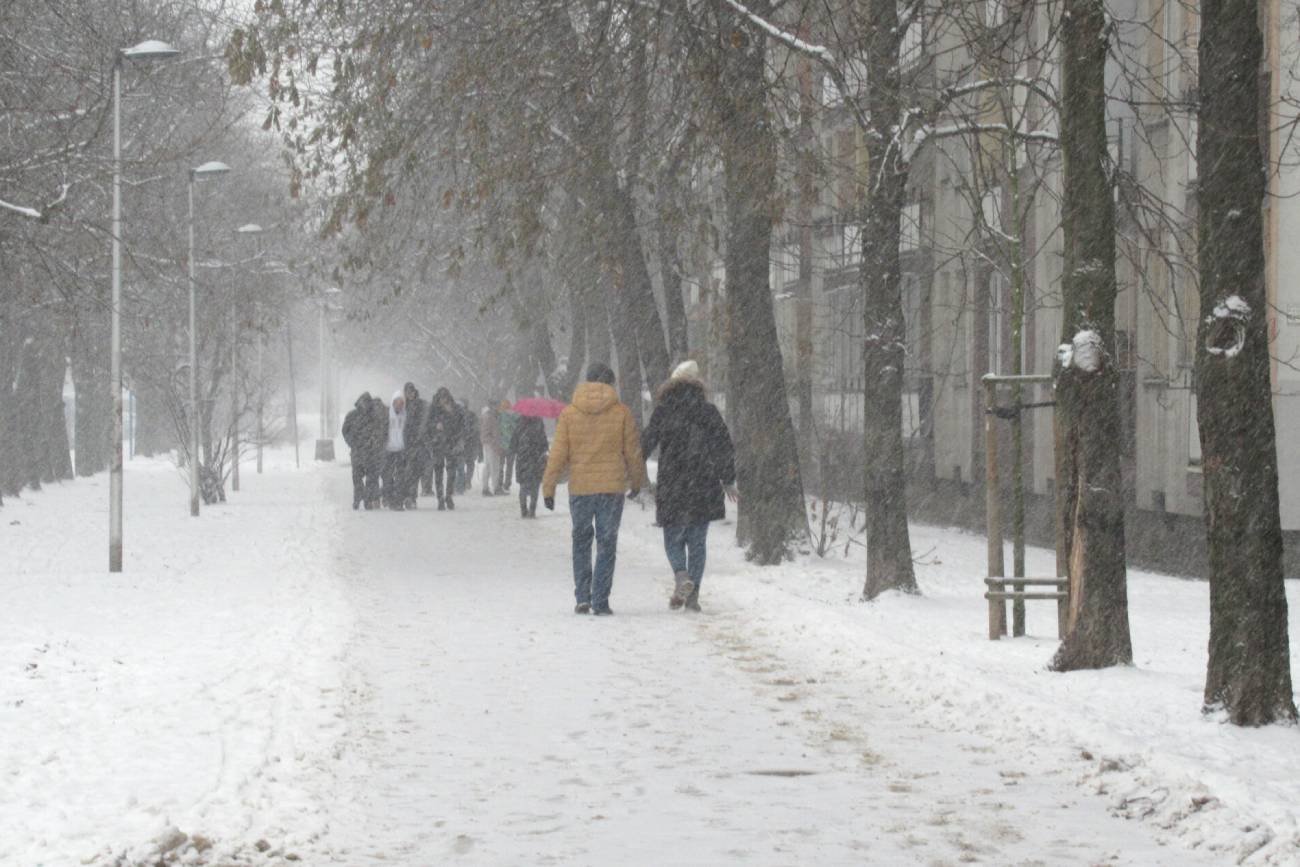 Pogoda na początek stycznia. IMGW wydało alerty