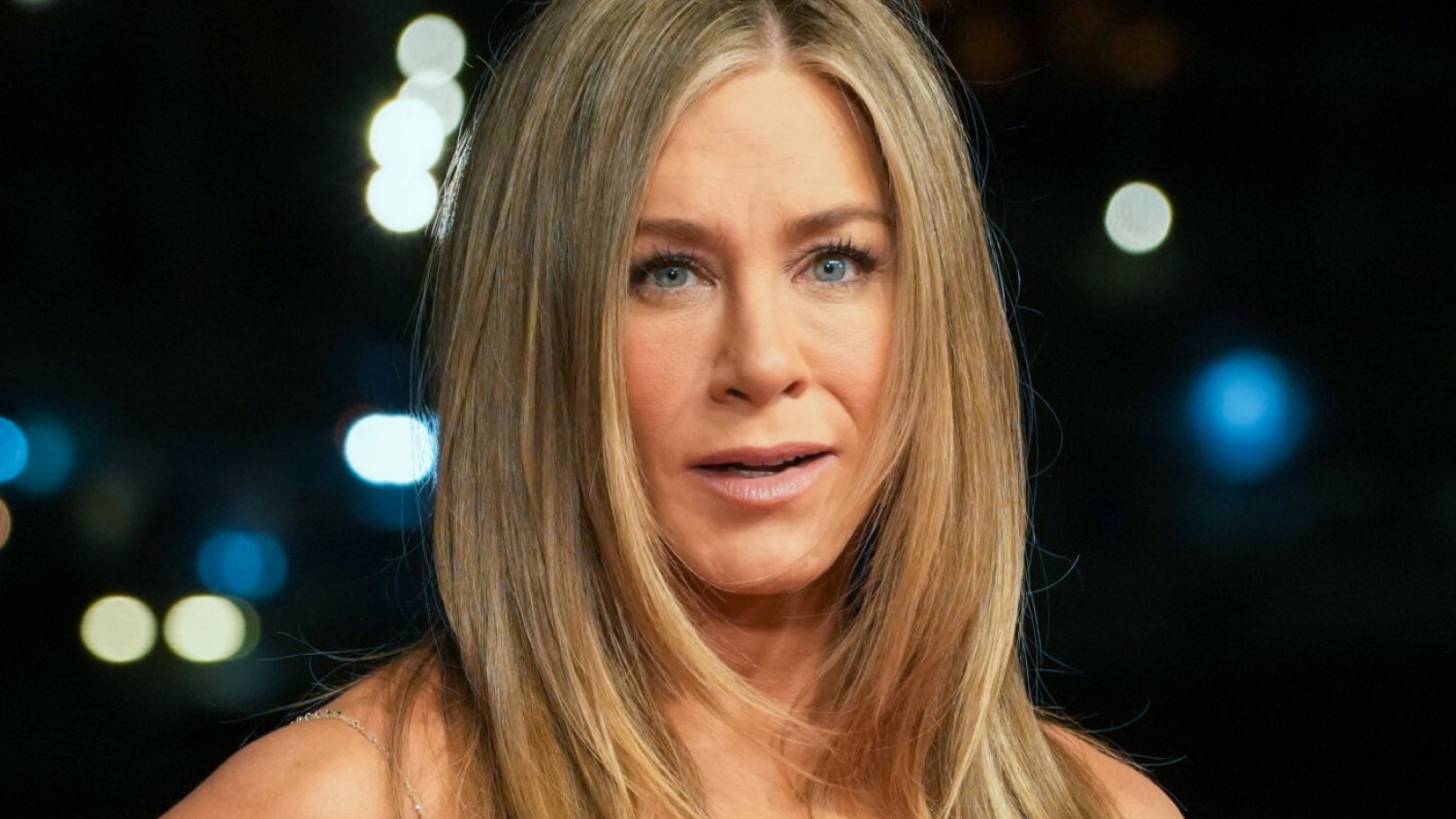 Jennifer Aniston opowiedziała w wywiadzie z "Wall Street Journal" o cancel culture i Harveyu Weinsteinie. Jennifer Aniston opowiedziała w wywiadzie z "Wall Street Journal" o cancel culture i Harveyu Weinsteinie.