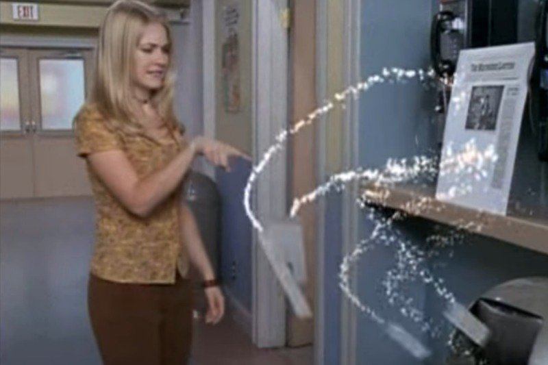 Melissa Joan Hart wcieliła się w Sabrinę w pierwszej wersji serialu "Sabrina nastoletnia czarownica"