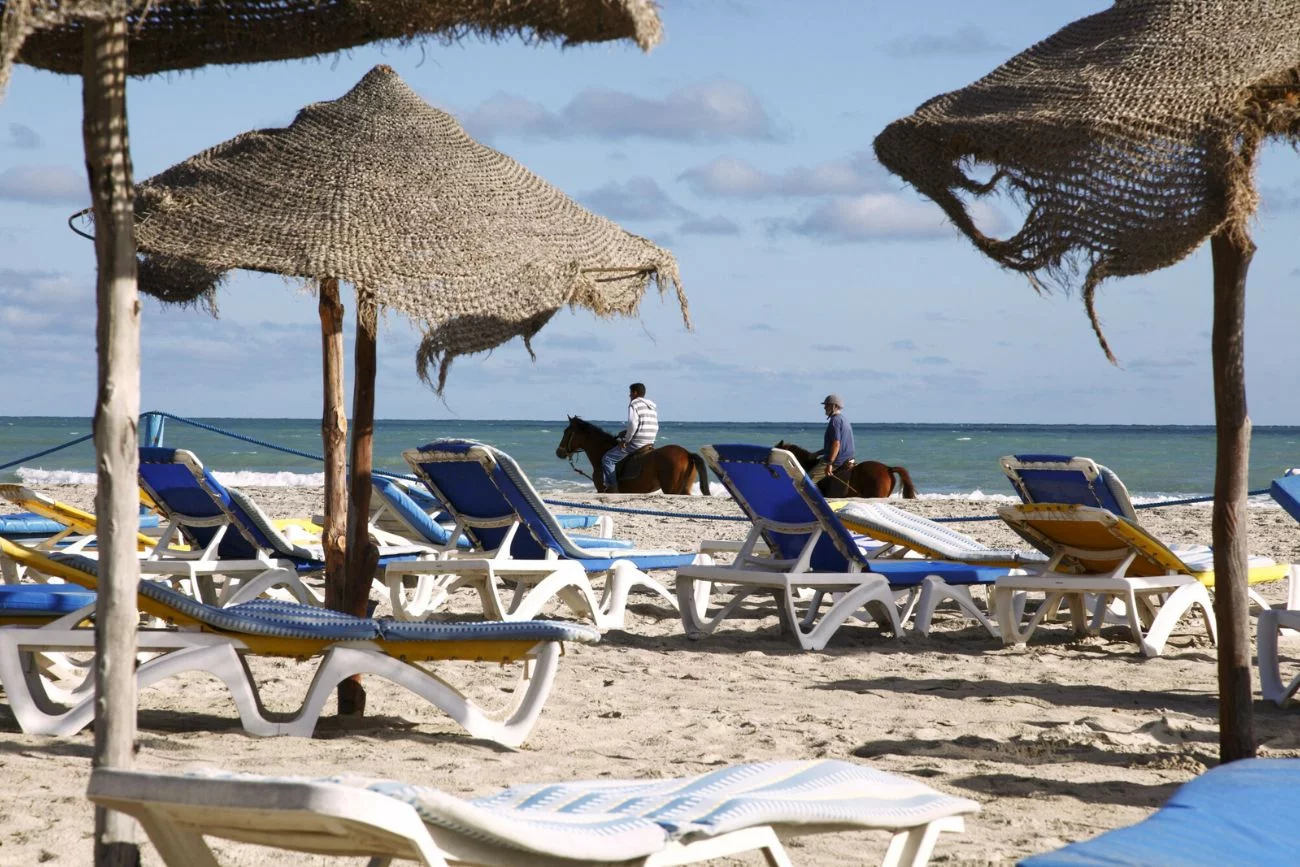 Tunezja z dowodem osobistym. Raj all inclusive bardziej dostępny
