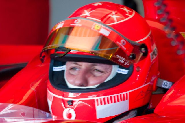 Na Facebooku rozpowszechniana jest fałszywa informacja o śmierci Michaela Schumachera