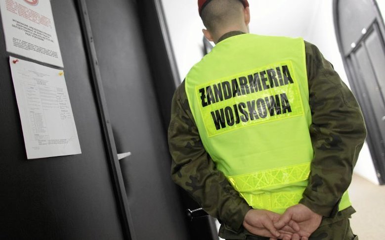 Sprawa molestowania "kapral Anny" ciągnie się nadal, a ofiara cały czas musi przeżywać koszmar na nowo.