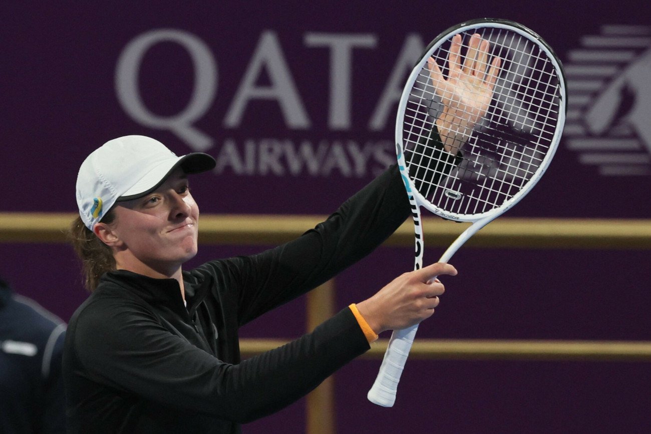 Iga Świątek w niecałą godzinę rozprawiła się z Danielle Collins w środowym meczu II rundy Qatar TotalEnergies Open.