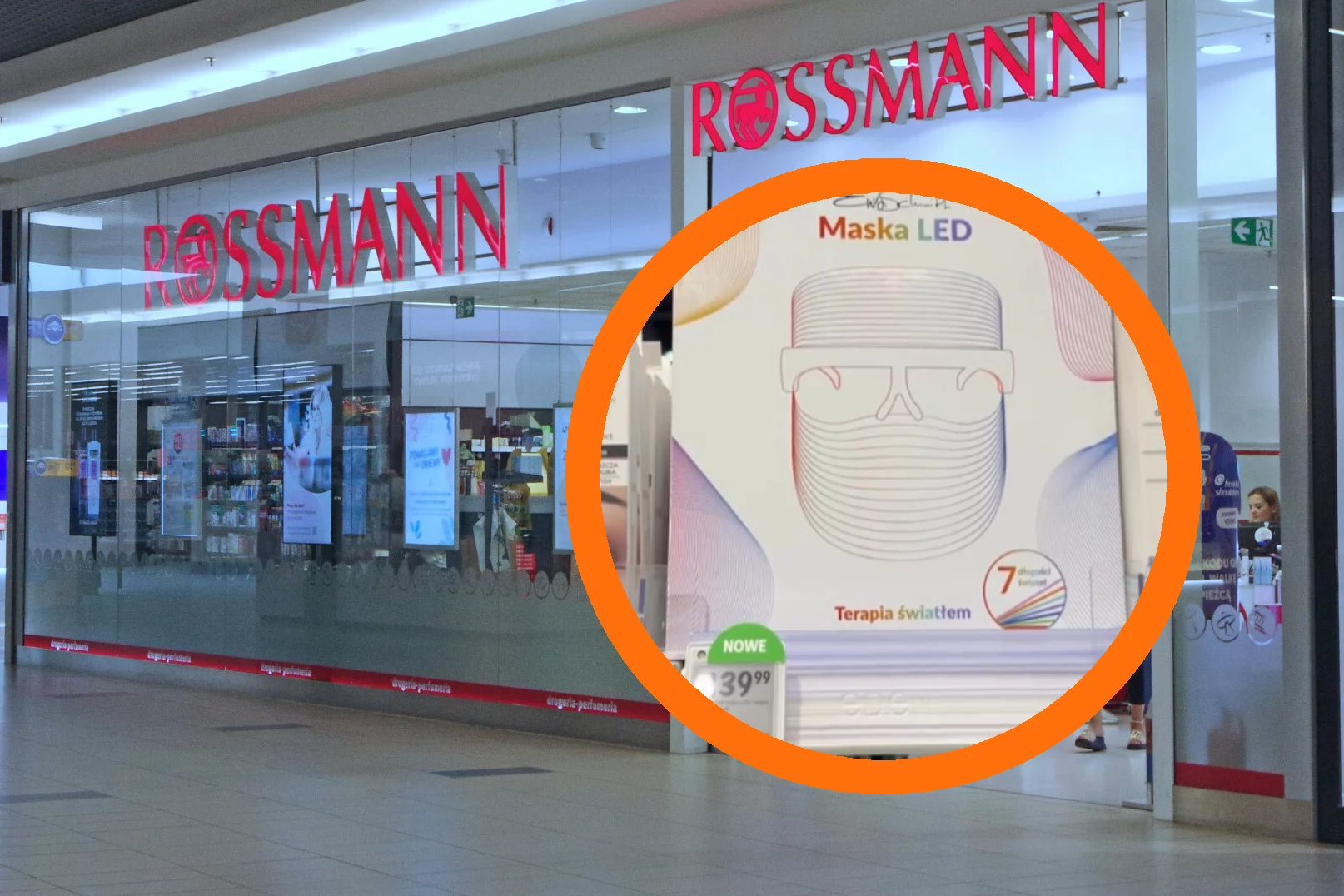 Hit Rossmanna. Po co jest maska LED-owa na twarzy i czy działa? Maska LED na twarz w Rossmannie. Do czego służy i czy działa?