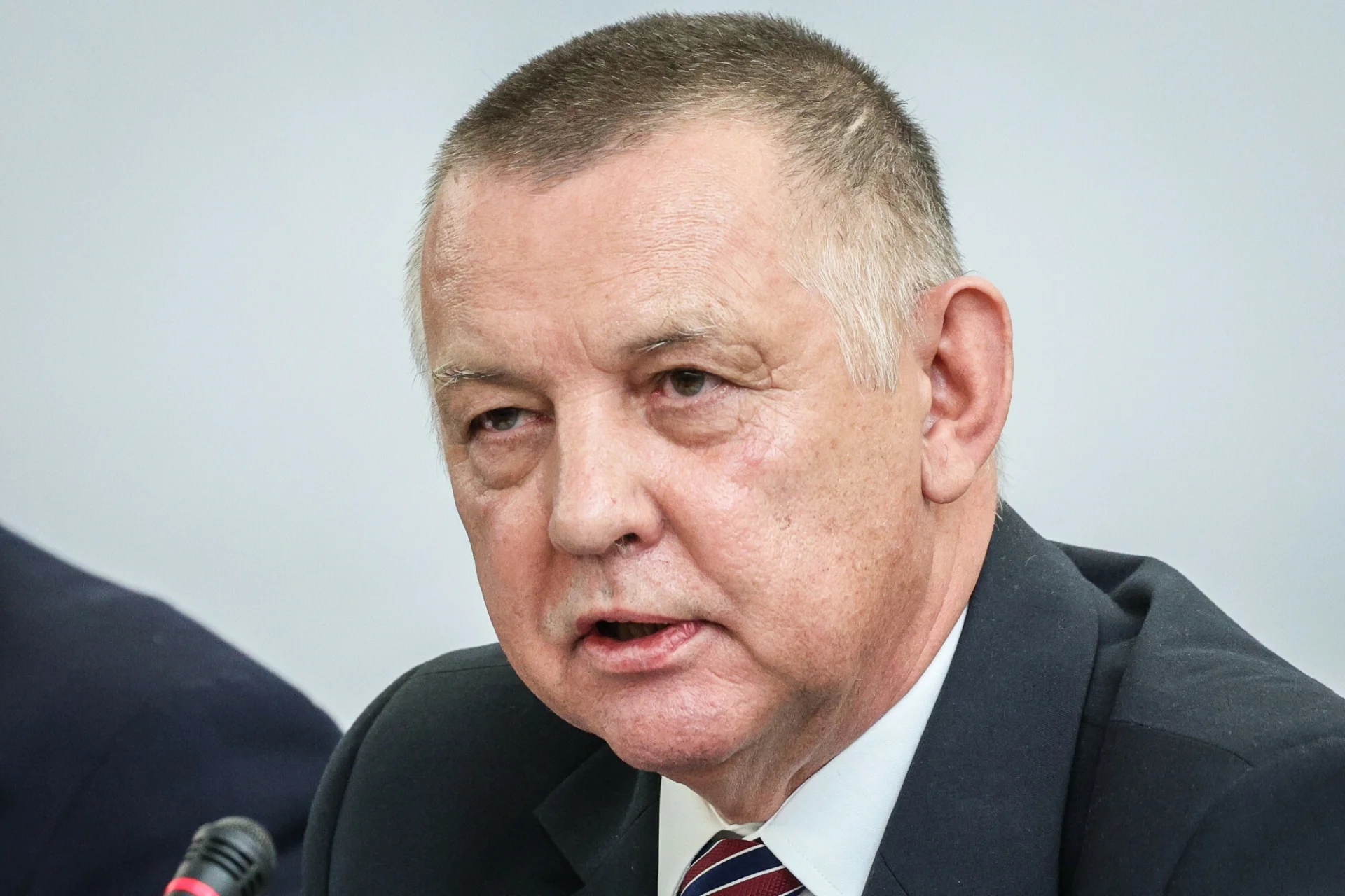Doniesienia "Rzeczpospolitej" wskazują, że Marian Banaś może mieć kolejne kłopoty.