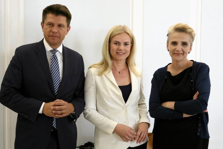 Ryszard Petru, koalicjant KE, poparł koleżankę z Teraz, która startuje z list Wiosny...