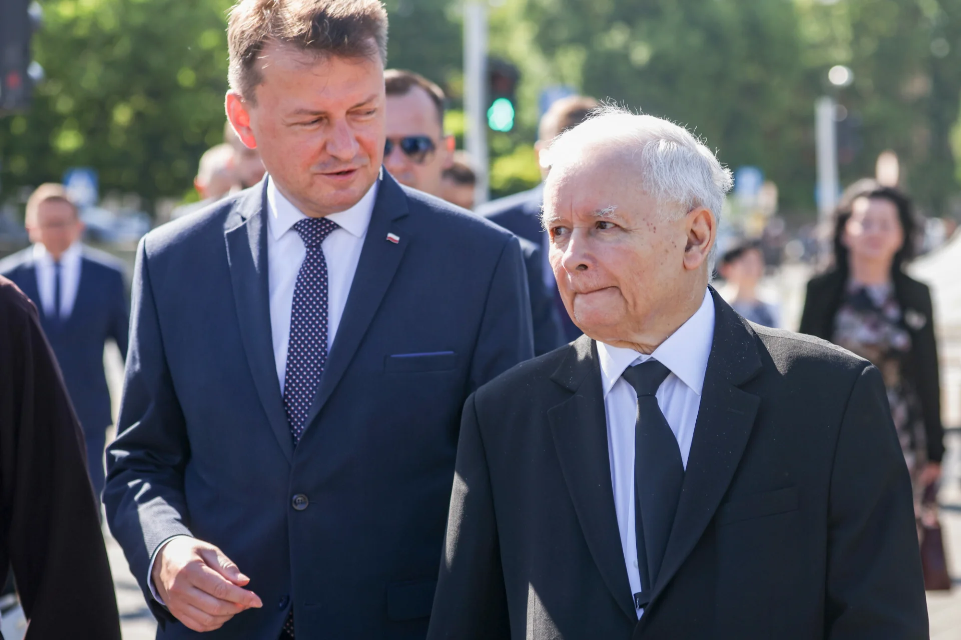 Jarosław Kaczyński i Mariusz Błaszczak przedstawią szczegóły nowej ustawy o obronie ojczyzny.