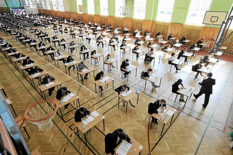 Egzamin na aplikację adwokacką i radcowską we Wrocławiu