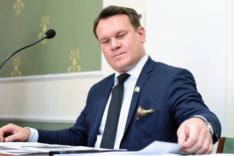 Dominik Tarczyński wytłumaczył, dlaczego zaatakował Adama Michnika.