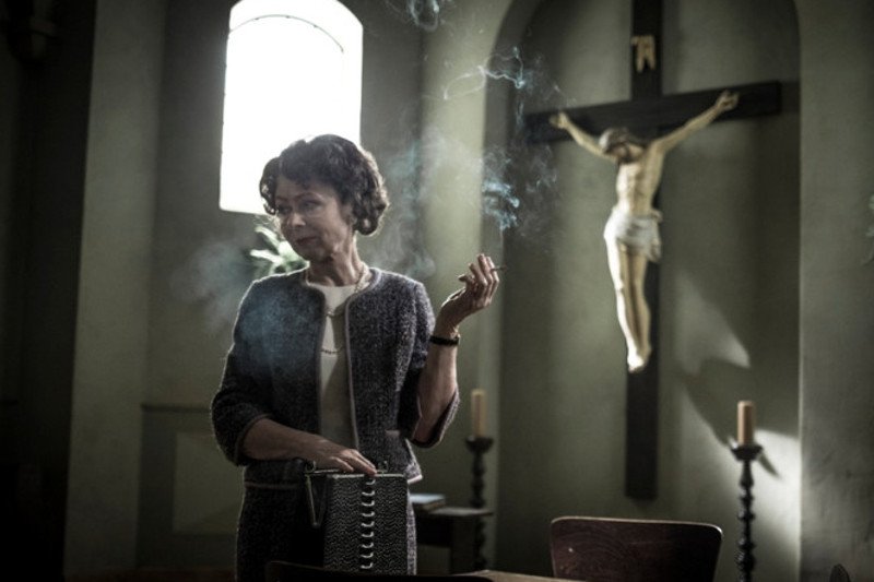 Maria Mamona jako targana wątpliwościami moralnymi Julia Brystygierowa.