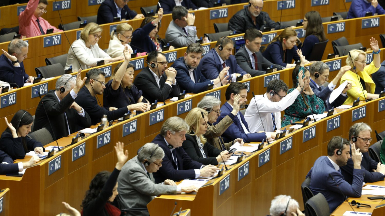posłowie PE w Brukseli
