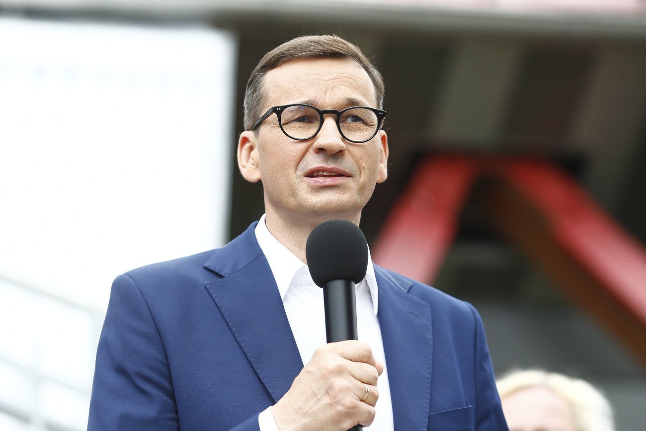 Rząd Morawieckiego nie chce obostrzeń tylko dla niezaszczepionych?