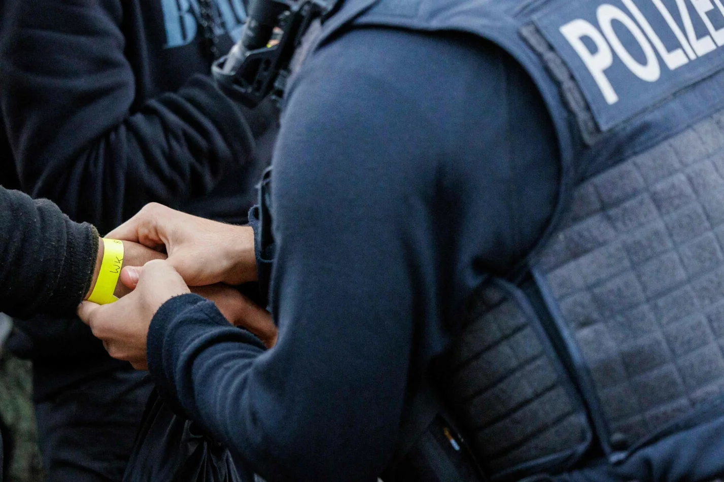 Niemcy znów podrzucili Polsce migrantów? Reakcja władz.