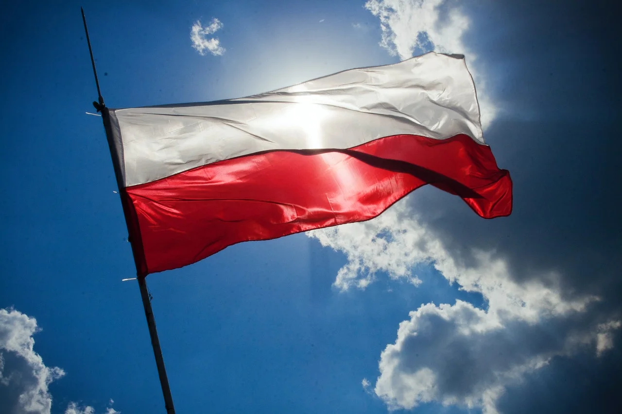 Gdzie kupić flagę Polski na 11 listopada?