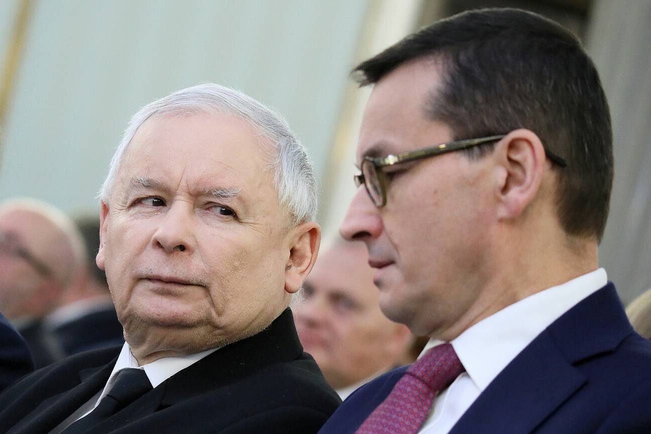 Nowy sondaż CBOS jest wprost druzgocący dla rząd PiS i samego premiera Mateusza Morawieckiego. Nowy sondaż CBOS jest wprost druzgocący dla rząd PiS i samego premiera Mateusza Morawieckiego.