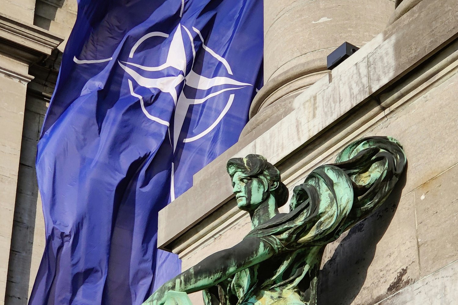W sprawie Ukrainy ewidentnie coś się dzieje. Ważne spotkanie dowódców NATO