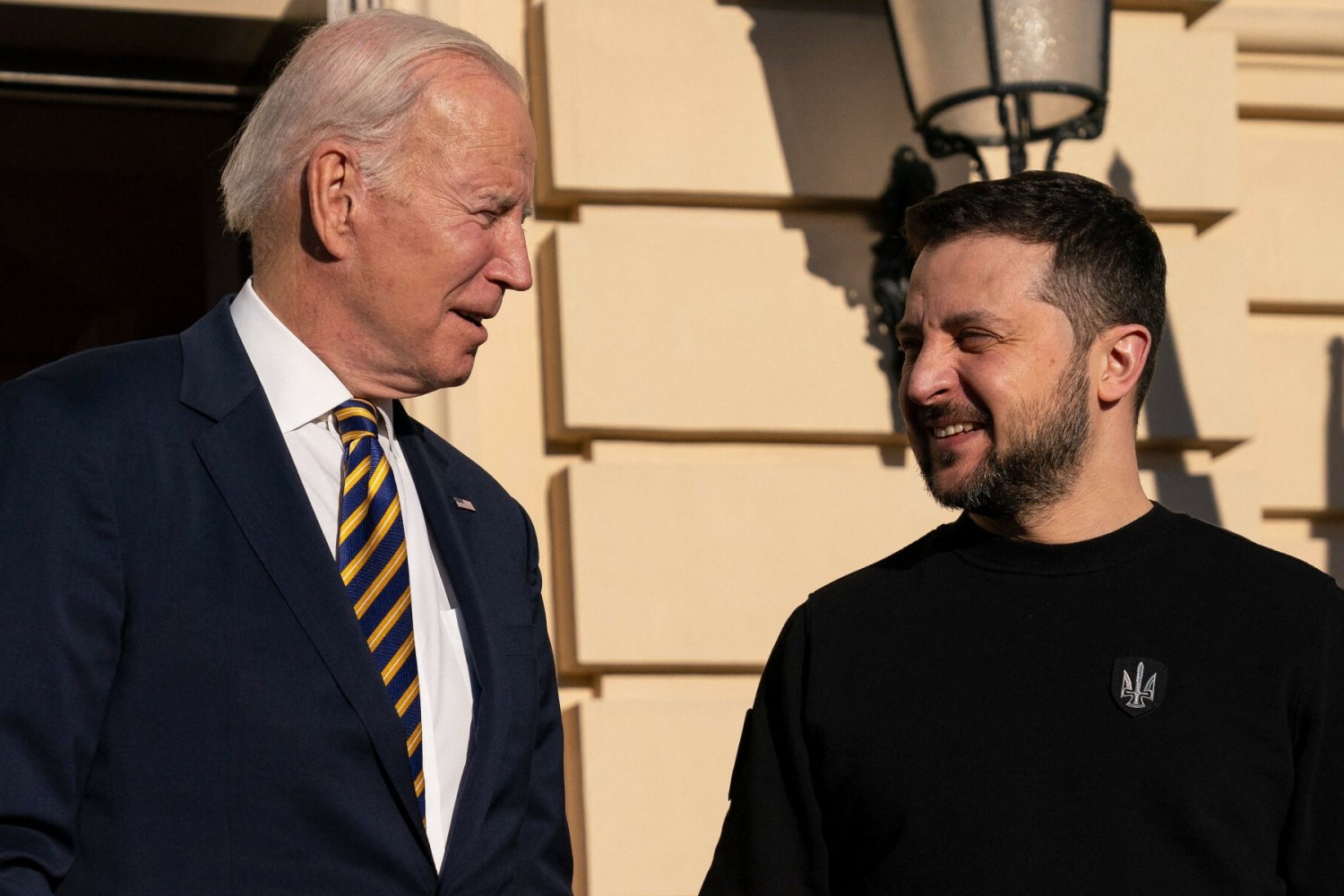 Nowe wsparcie aż z trzech krajów dla Ukrainy. Trudna sytuacja na froncie.