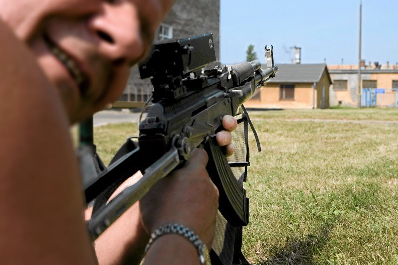 Parafia w Białogardzie prawdopodobnie została ostrzelana z powodu tego, że tamtejszy ksiądz doprowadził do upolitycznienia obchodów rocznicy Marszu Śmierci.