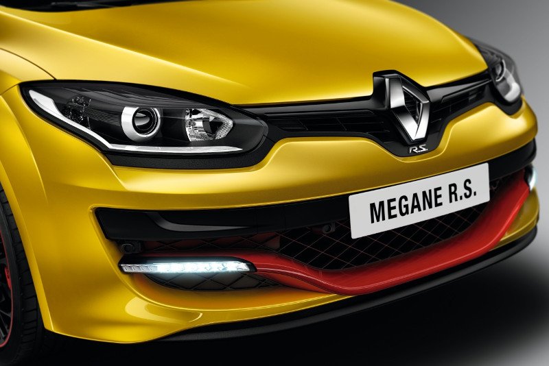 Prosta, zmysłowa i pełna ciepła, czyli nowa linia Renault Megane