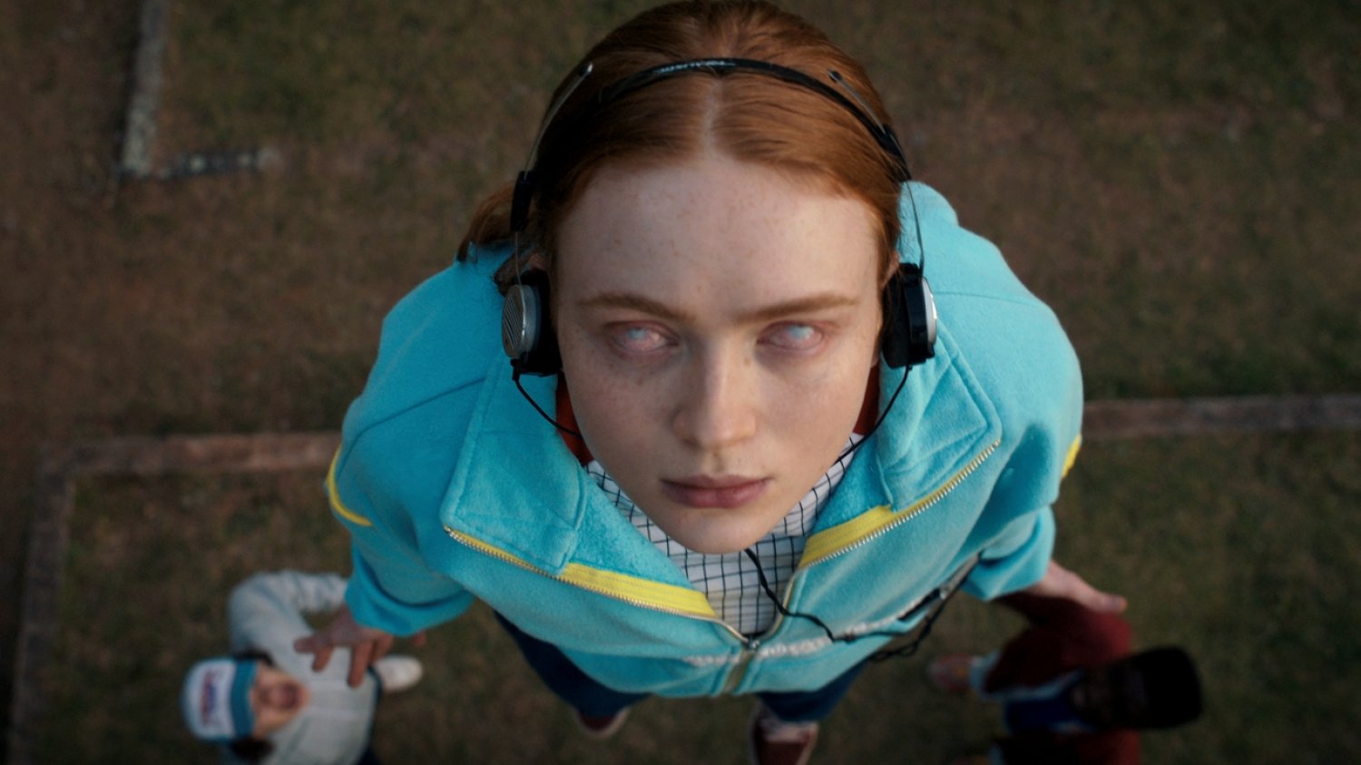Płyta Kate Bush mogła zdradzić fanom, że Max zapadnie w śpiączkę? Ta teoria zachwyci fanów "Stranger Things". Płyta Kate Bush mogła zdradzić fanom, że Max (Sadie Sink) zapadnie w śpiączkę? Ta teoria zachwyci fanów "Stranger Things".