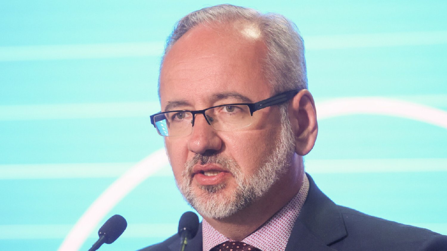 Adam Niedzielski oficjalne ogłasza. Jest II dawka przypominająca.