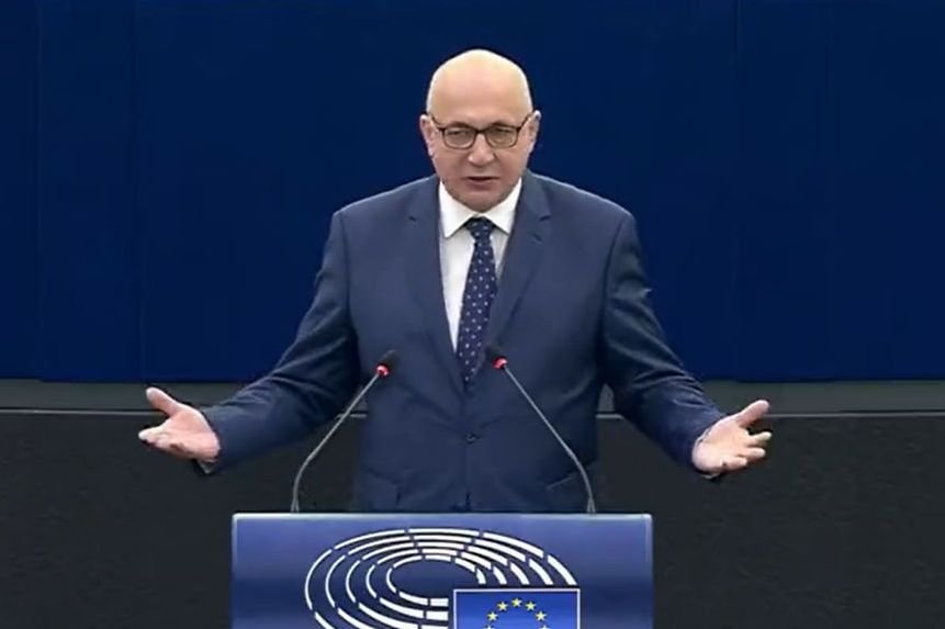 Joachim Brudziński zabrał głos podczas debaty w PE ws. inwigilacji polityków Pegasusem.