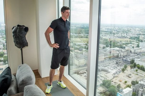 Robert Lewandowski kupił apartament w Złota 44