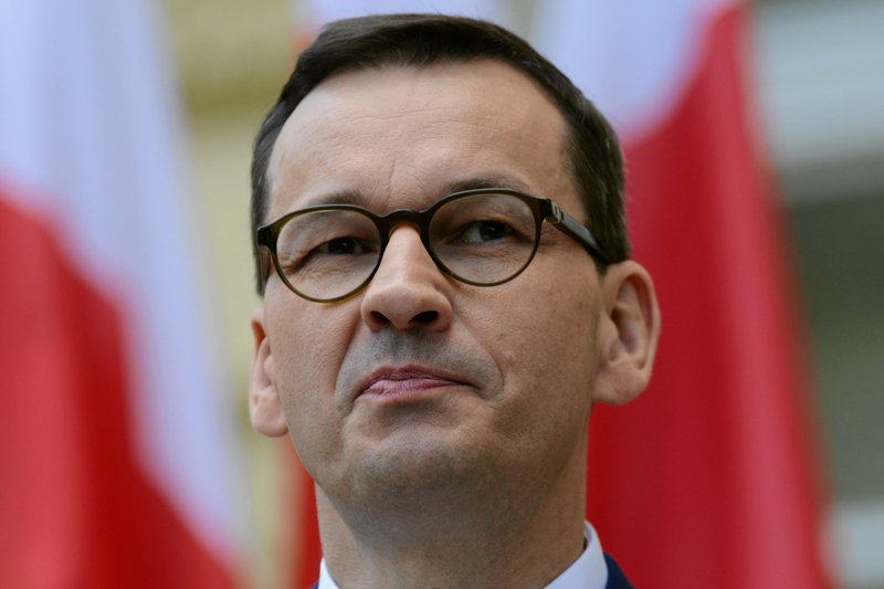 Większość respondentów pozytywnie ocenia efekty pracy obecnego rządu.