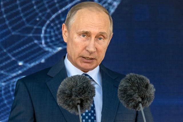 Władimir Putin nazwał zestrzelenie rosyjskiego samolotu "ciosem w plecy"