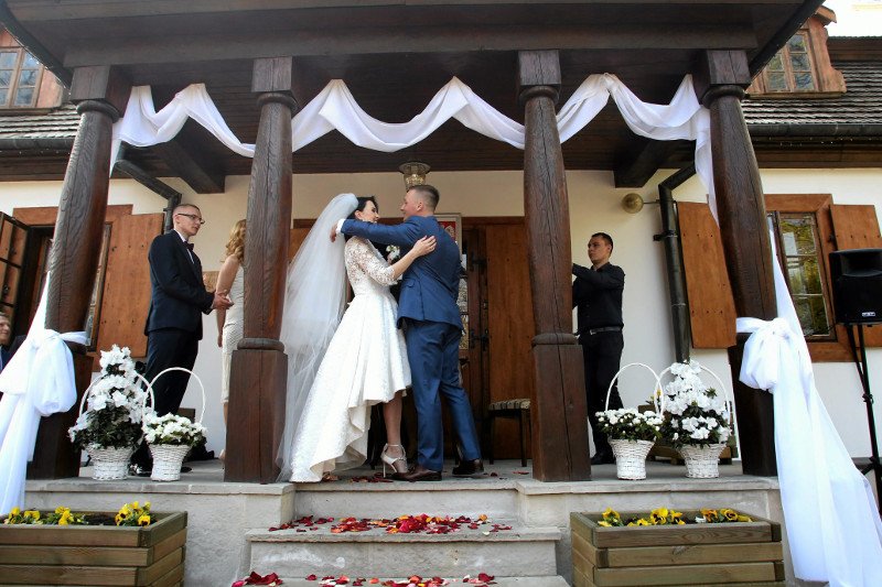 Na weselu mogą pojawić się kontrolerzy z ZAiKS-u.