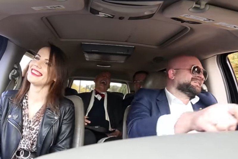 Liderzy Konfederacji błyszczą w swoim nowym spocie wyborczym.