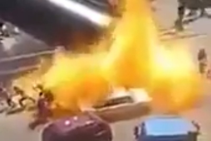 W Pakistanie wybuchła cysterna, zginęło blisko 150 osób.