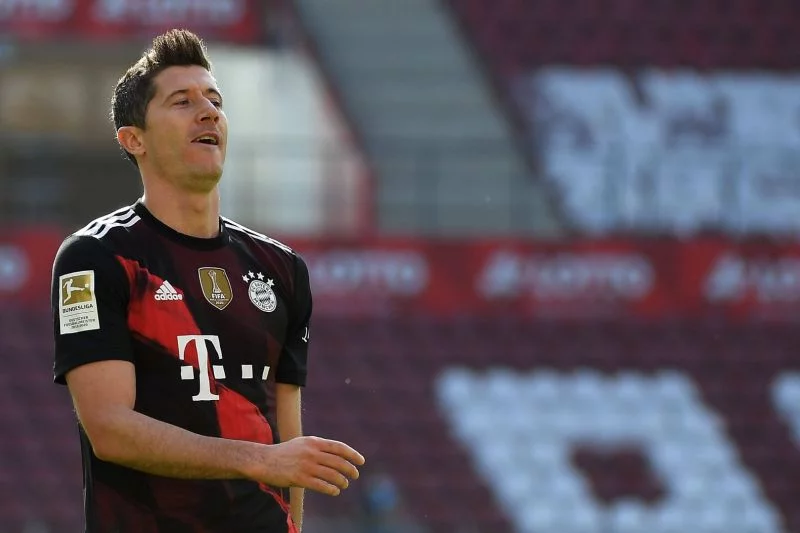 Robert Lewandowski trafił po powrocie, ale Bayern przegrał z Mainz