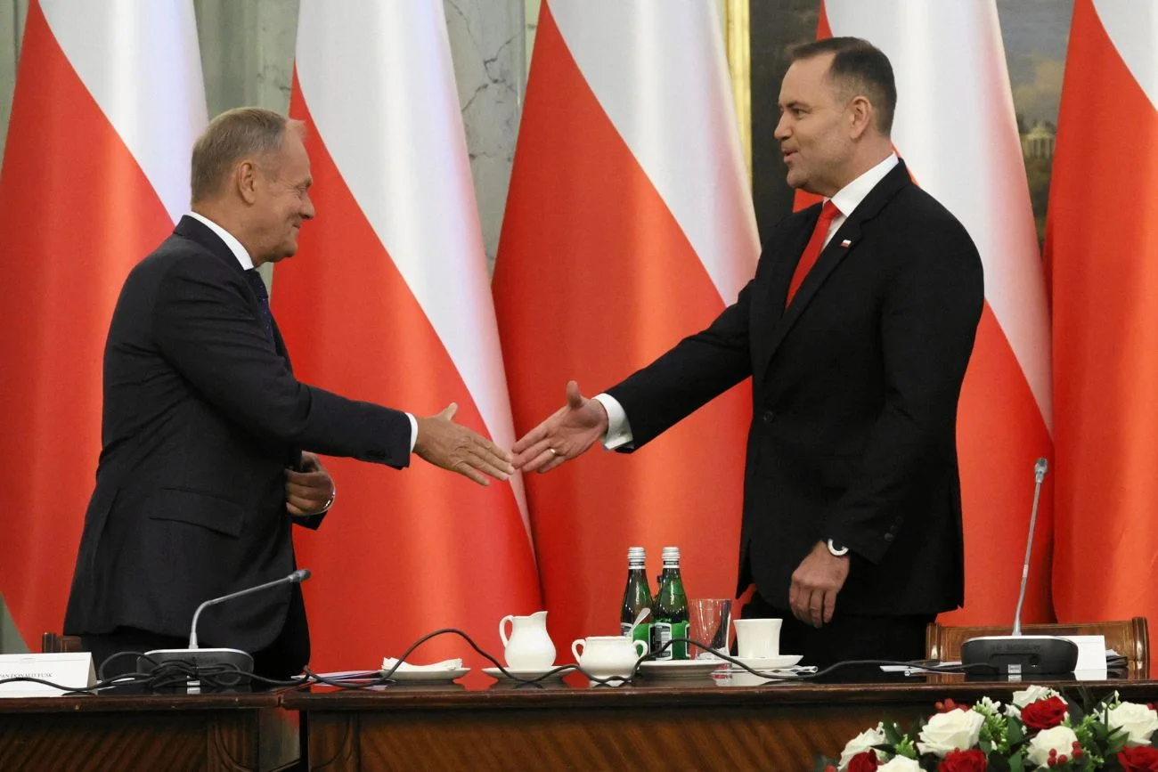 Zakończyła się pierwsza Rada Gabinetowa Nawrockiego. Tusk: "My tych różnic nie zasypiemy". Tusk zabrał głos po Radzie Gabinetowej. "My tych różnic nie zasypiemy".