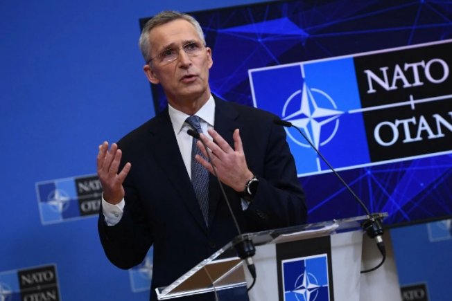 Szef NATO mówi, że Rosja szuka pretekstu, aby zaatakować Ukrainę.