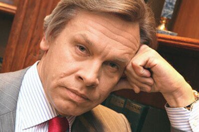 Reparacje wojenne? Tak, ale zdaniem senatora Puszkowa pomysł posłów PiS należy zmodyfikować: to Polska powinna zapłacić Rosji.