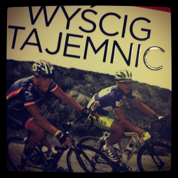 Okładka książki "Wyścig Tajemnic".