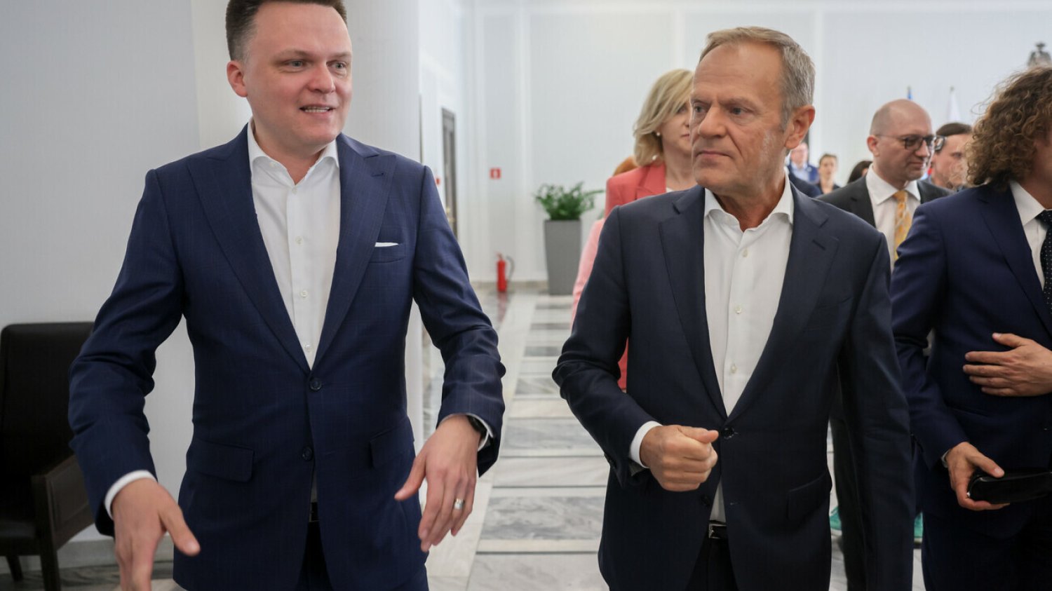 Media: Platforma Obywatelska traci cierpliwość do Szymona Hołowni