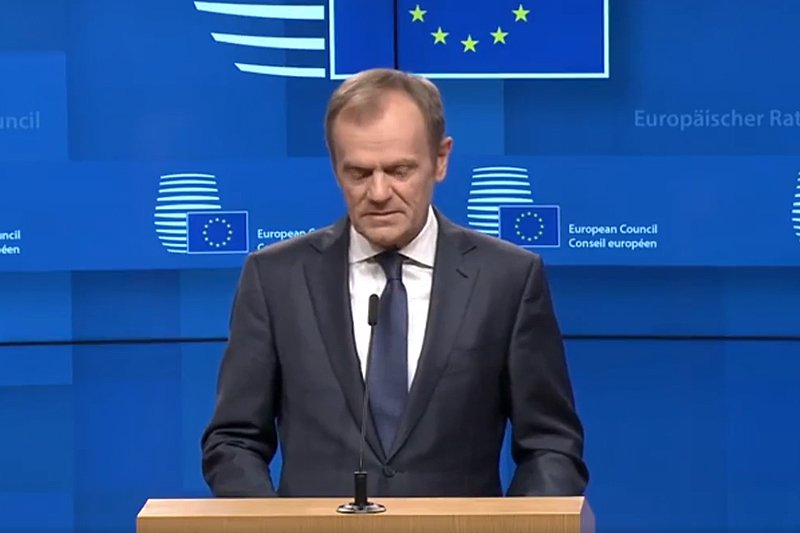 Donald Tusk sprowadził Brytyjczyków na ziemię. Twarde warunki UE ws. przedłużenia brexitu.