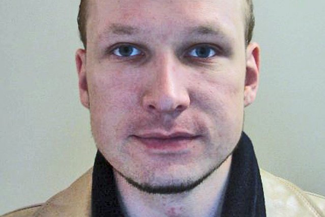 Anders Breivik jest skazanym, który doprowadza funkcjonariuszy norweskich zakładów karnych do wyczerpania psychicznego.