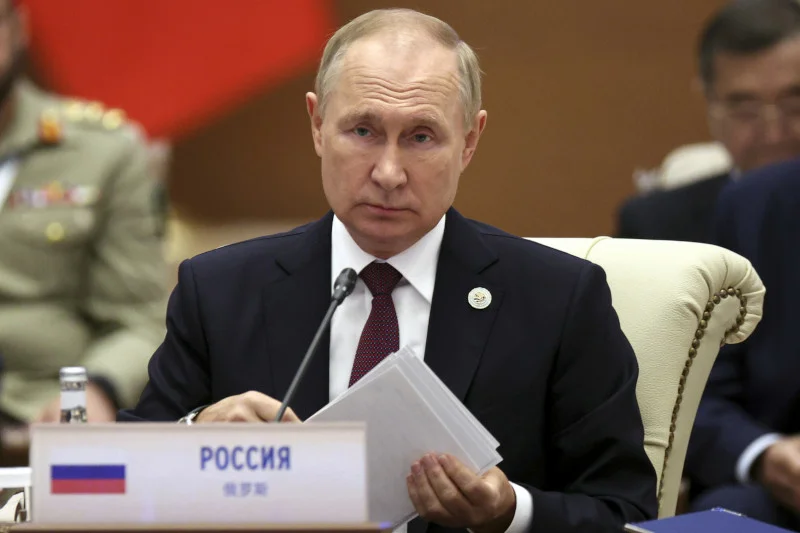 Rosja: Jutro Władimir Putin podpisze akt aneksji części terytoriów Ukrainy