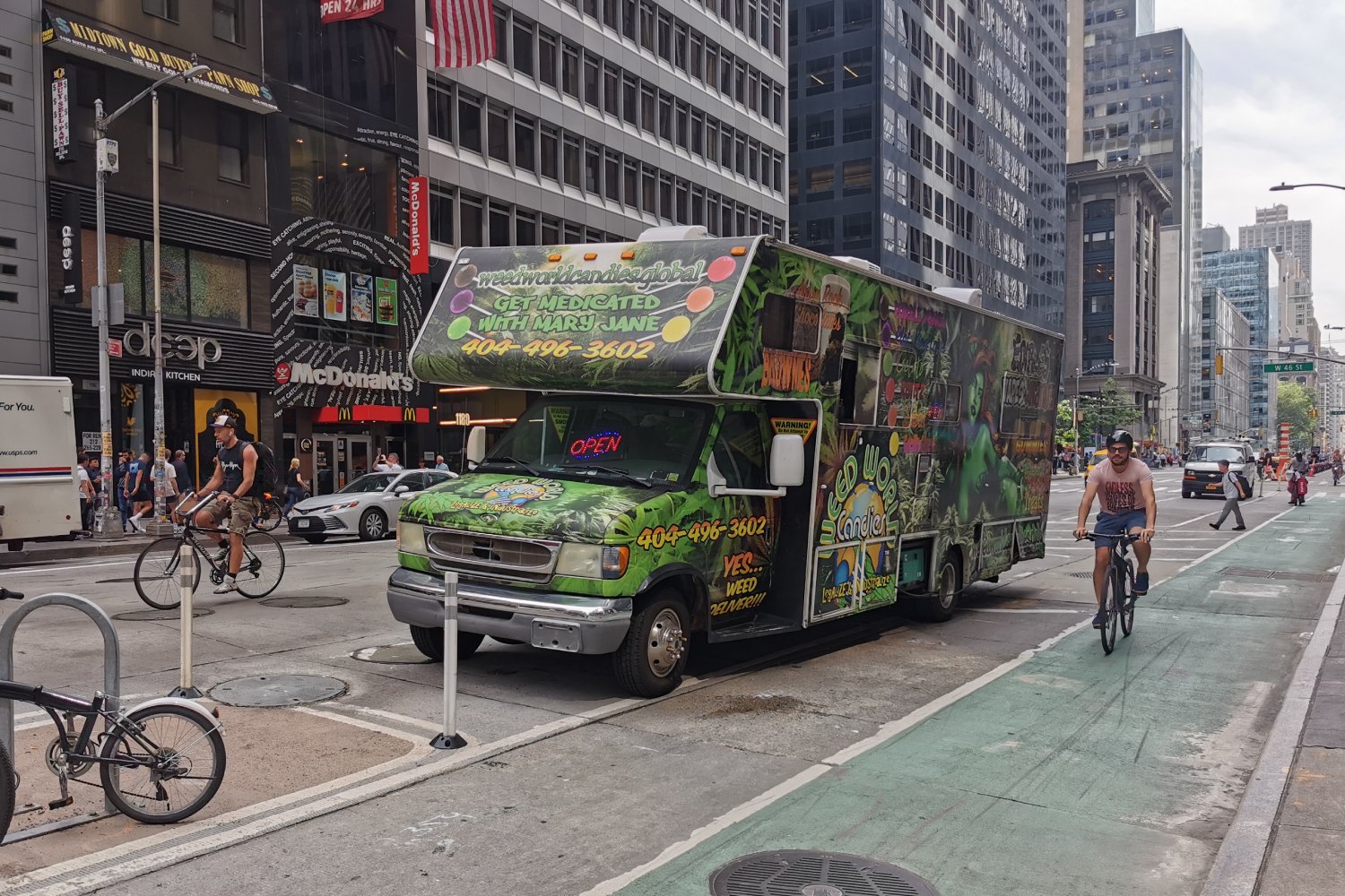 Takie zioło-ciężarówki to częsty widok na ulicach Nowego Jorku.