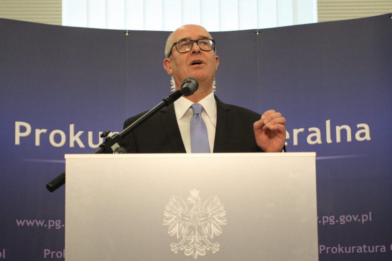 Prokurator Generalny Andrzej Seremet komentował ujawnienie akt afery podsłuchowej przez Zbigniewa Stonogę.